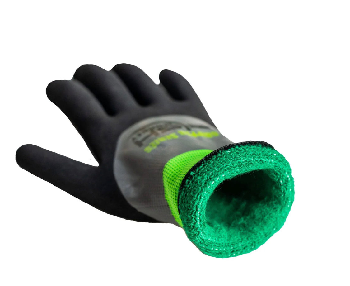 Fish Monkey Gloves / Stealth Dry-Tec