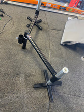 Load image into Gallery viewer, Double Seat Pedestal Design